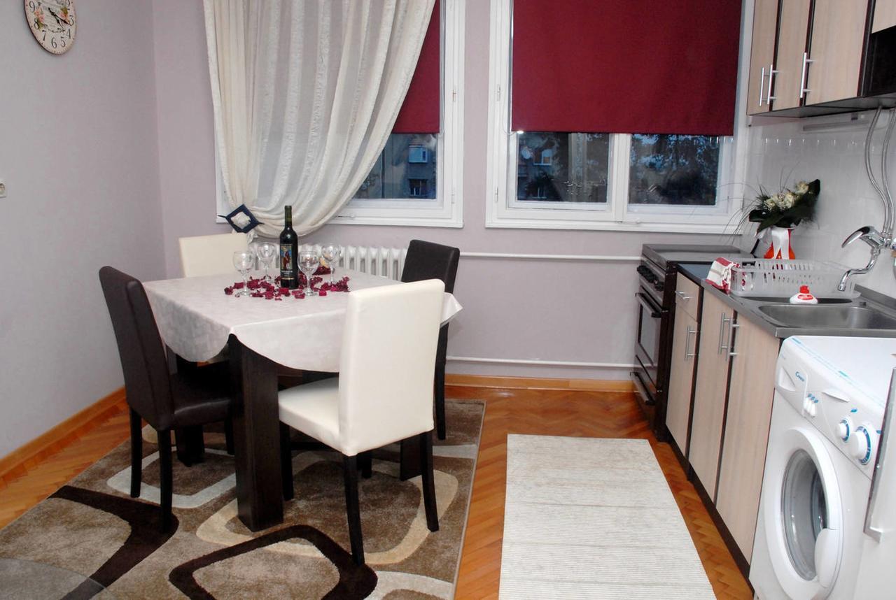 Apartment Bohemian Rhapsody Beograd Bagian luar foto